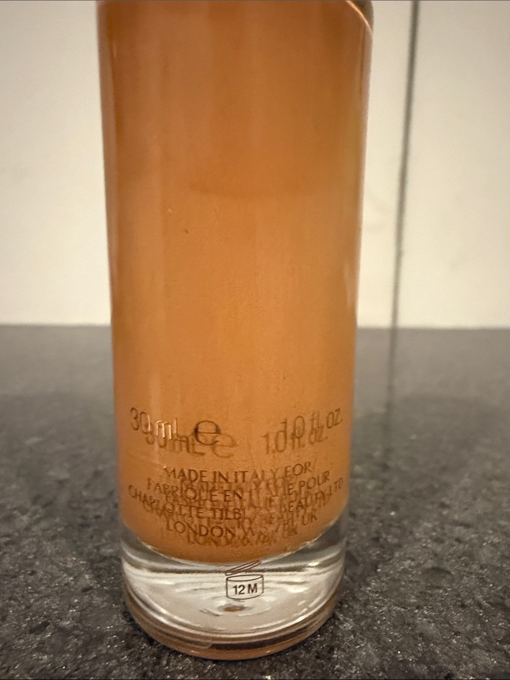 Charlotte Tilbury Hollywood Flawless Filter - 6--Dark Tan - Picture 2 of 3